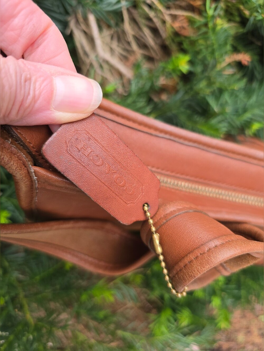 Vintage Coach British Tan Taft 9980 - Picture 8 of 10
